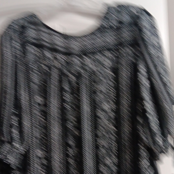 Top - Picture 7 of 8